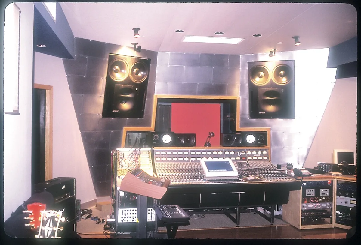 Stratosphere Sound